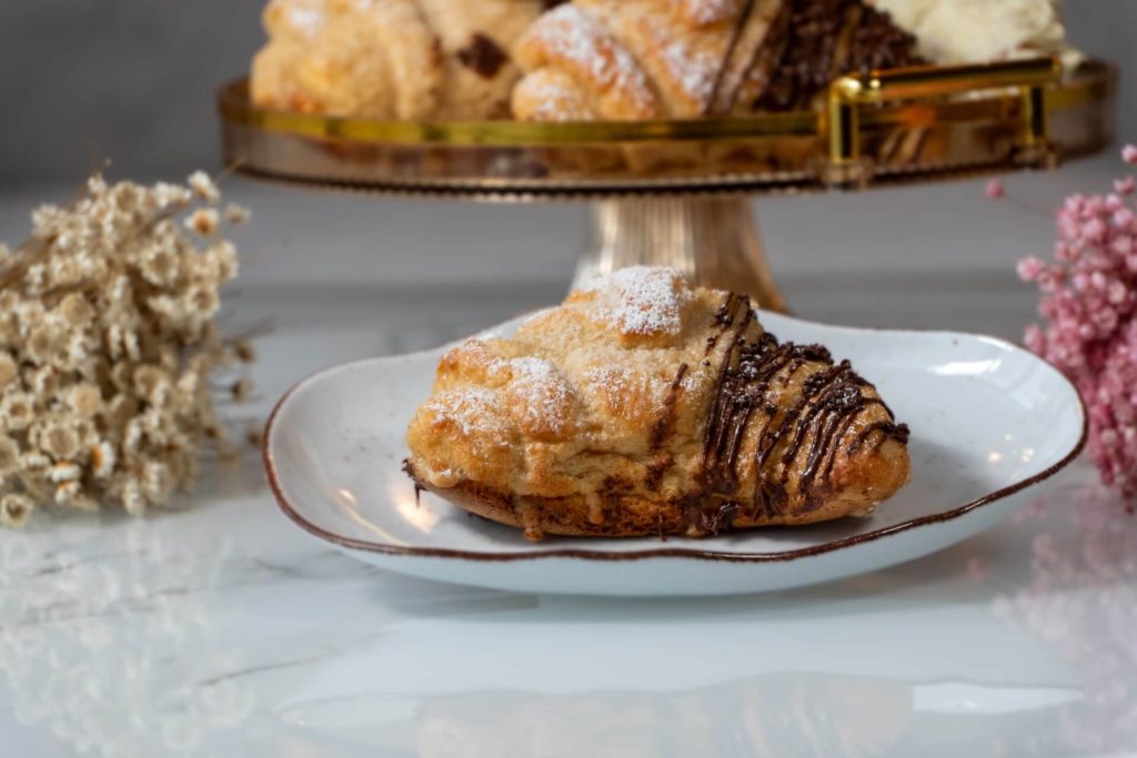 rogal z mleczną czekoladą